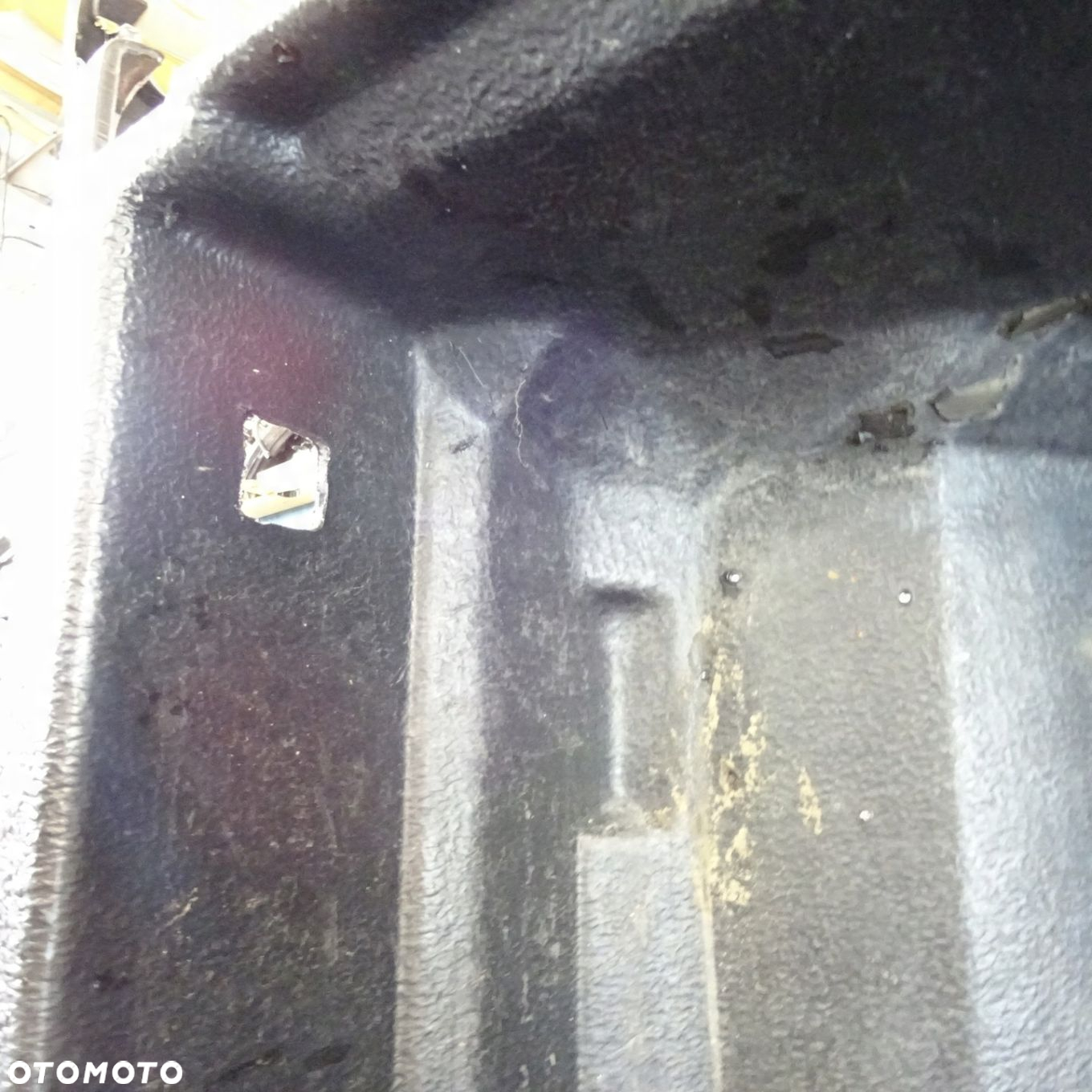 FORD RANGER IV LIFT WKŁAD TYLNEJ SKRZYNI - 4