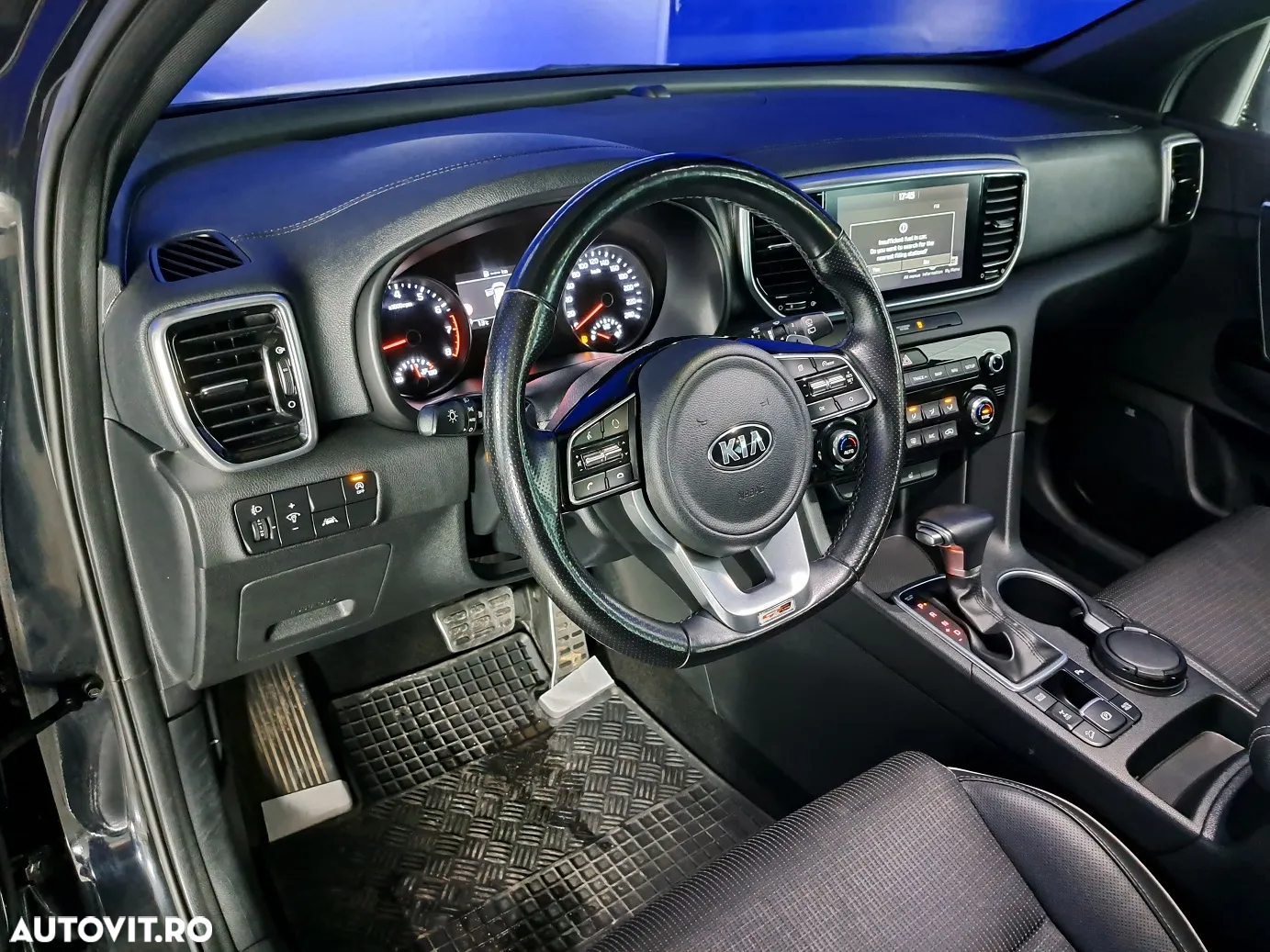 Kia Sportage - 10