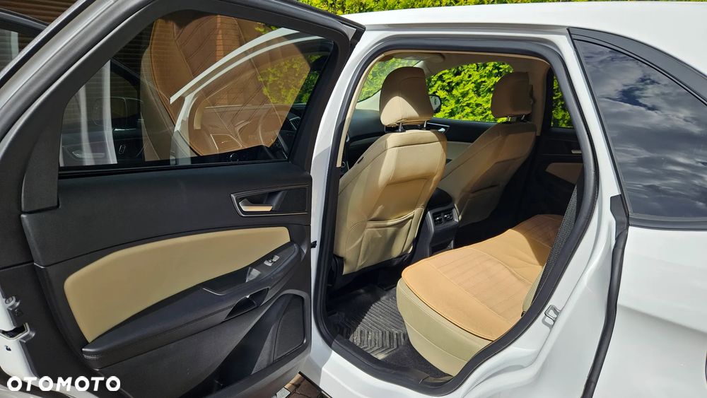 Ford Edge - 31
