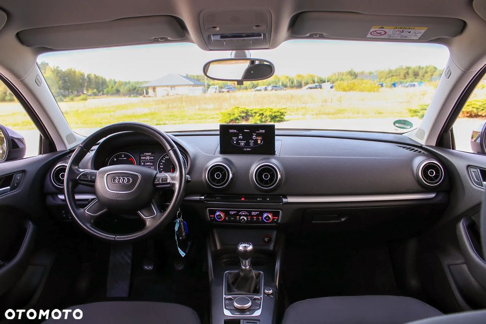 Audi A3 Sportback 1.6 TDI Ambition - 18