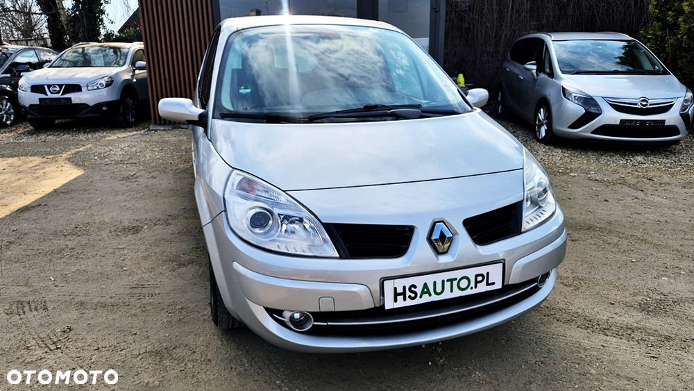 Renault Grand Scenic 2.0 16V Privilege - 5