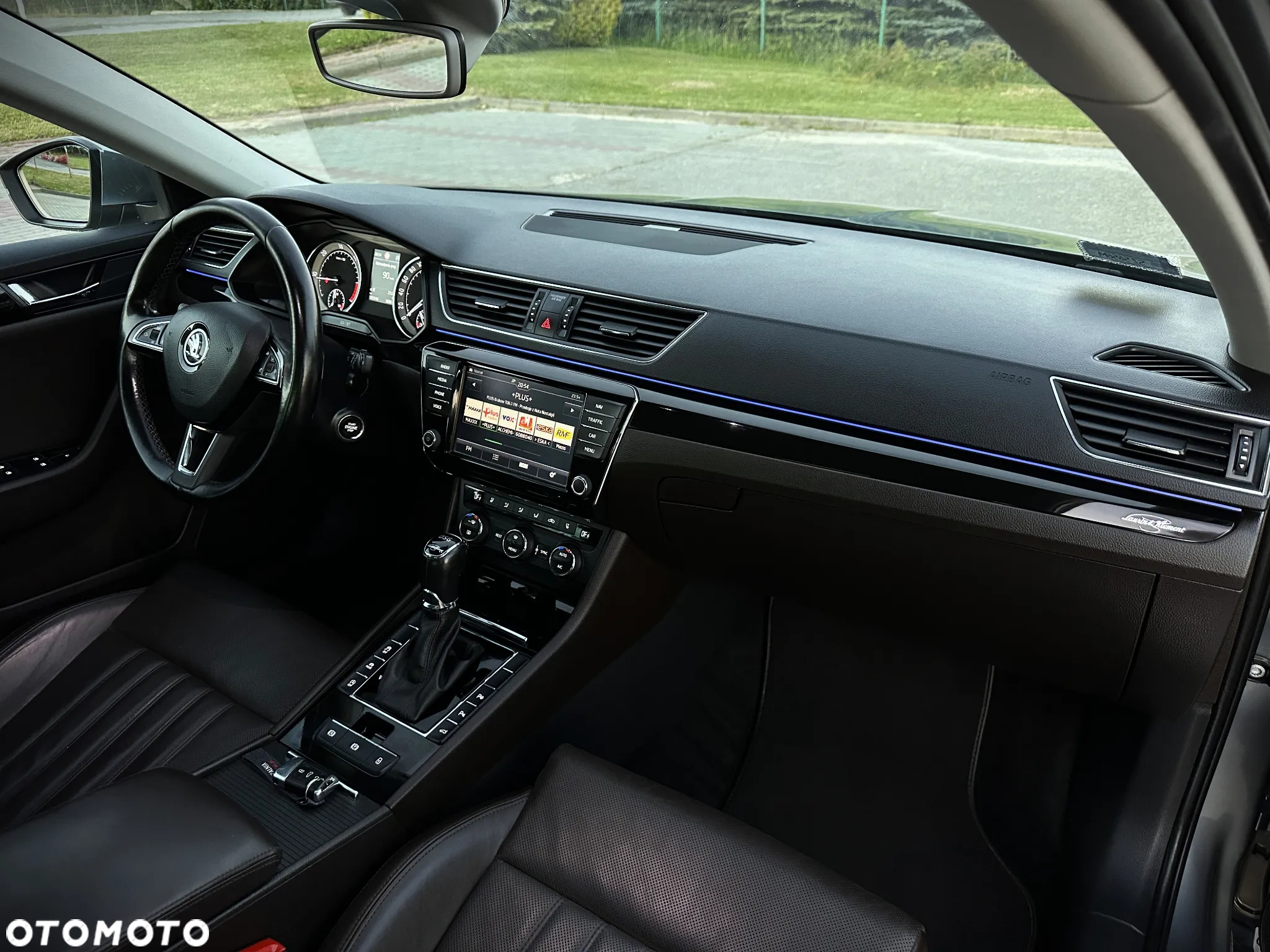 Skoda Superb Combi 2.0 TDI 4x4 DSG L&K - 19