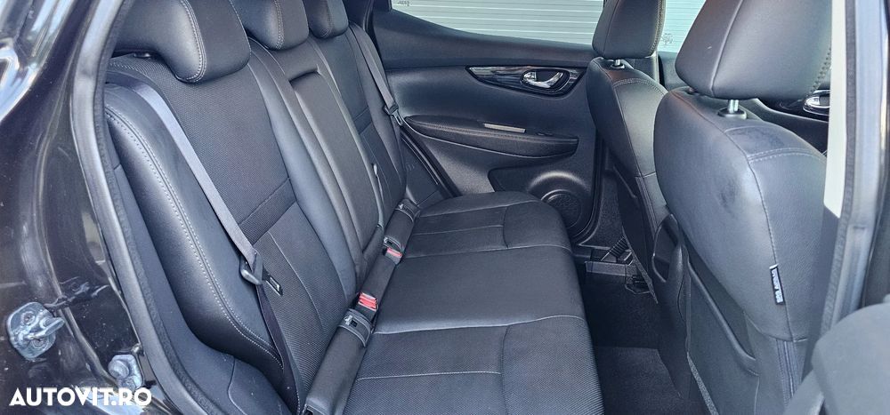 Nissan Qashqai 1.6 dCi DPF tekna - 9