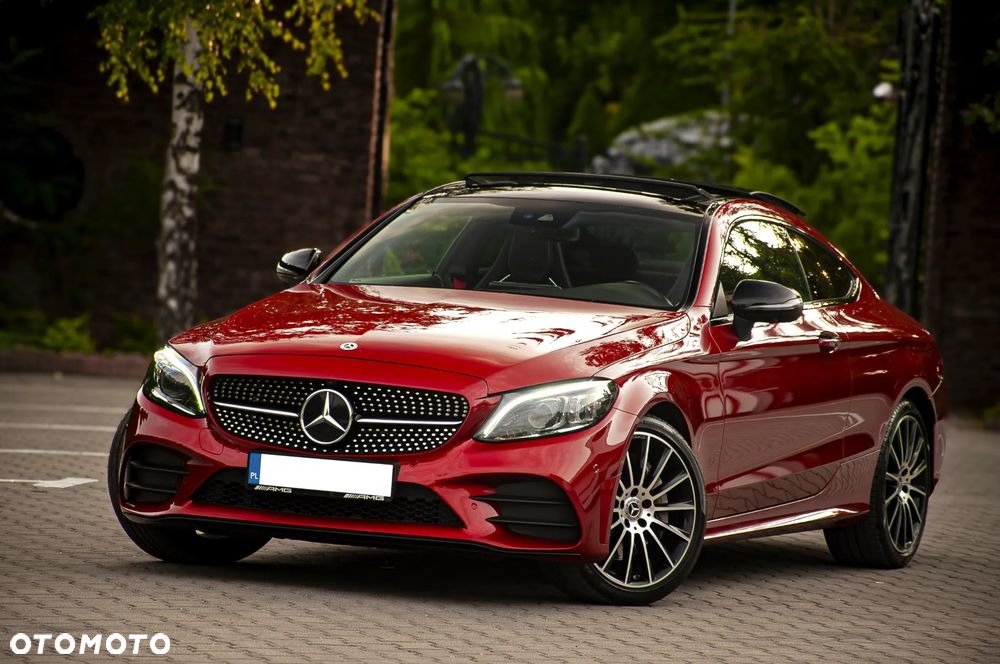 Mercedes-Benz Klasa C 300 d 4Matic 9G-TRONIC AMG Line - 4