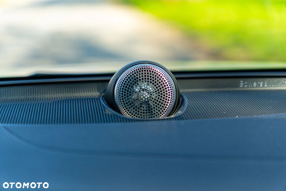 Volvo V60 B4 B Ultra Dark - 4