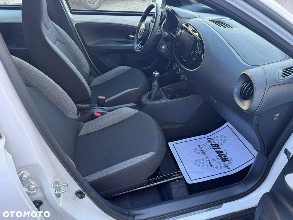 Toyota Aygo X - 8