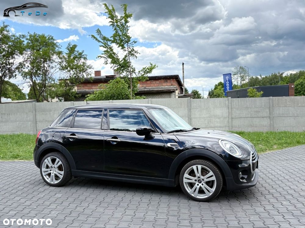 MINI Cooper 60 Years Chili - 11