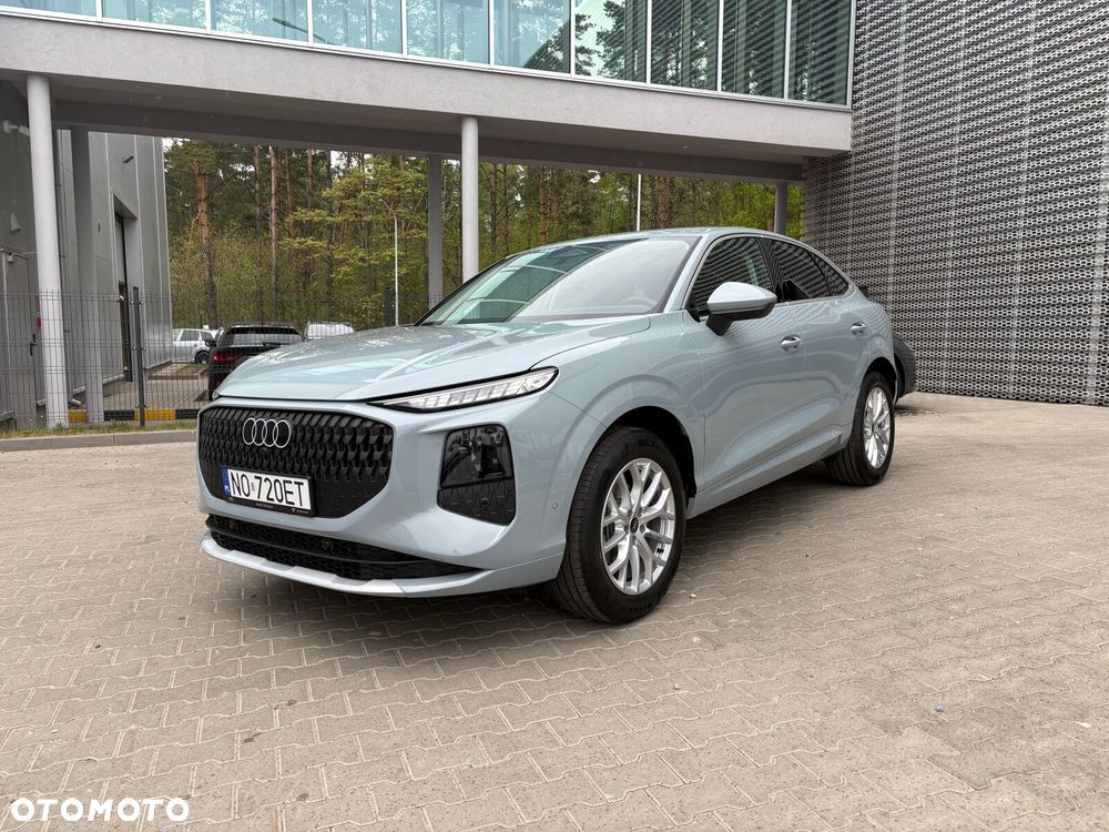 Audi Q3 - 1