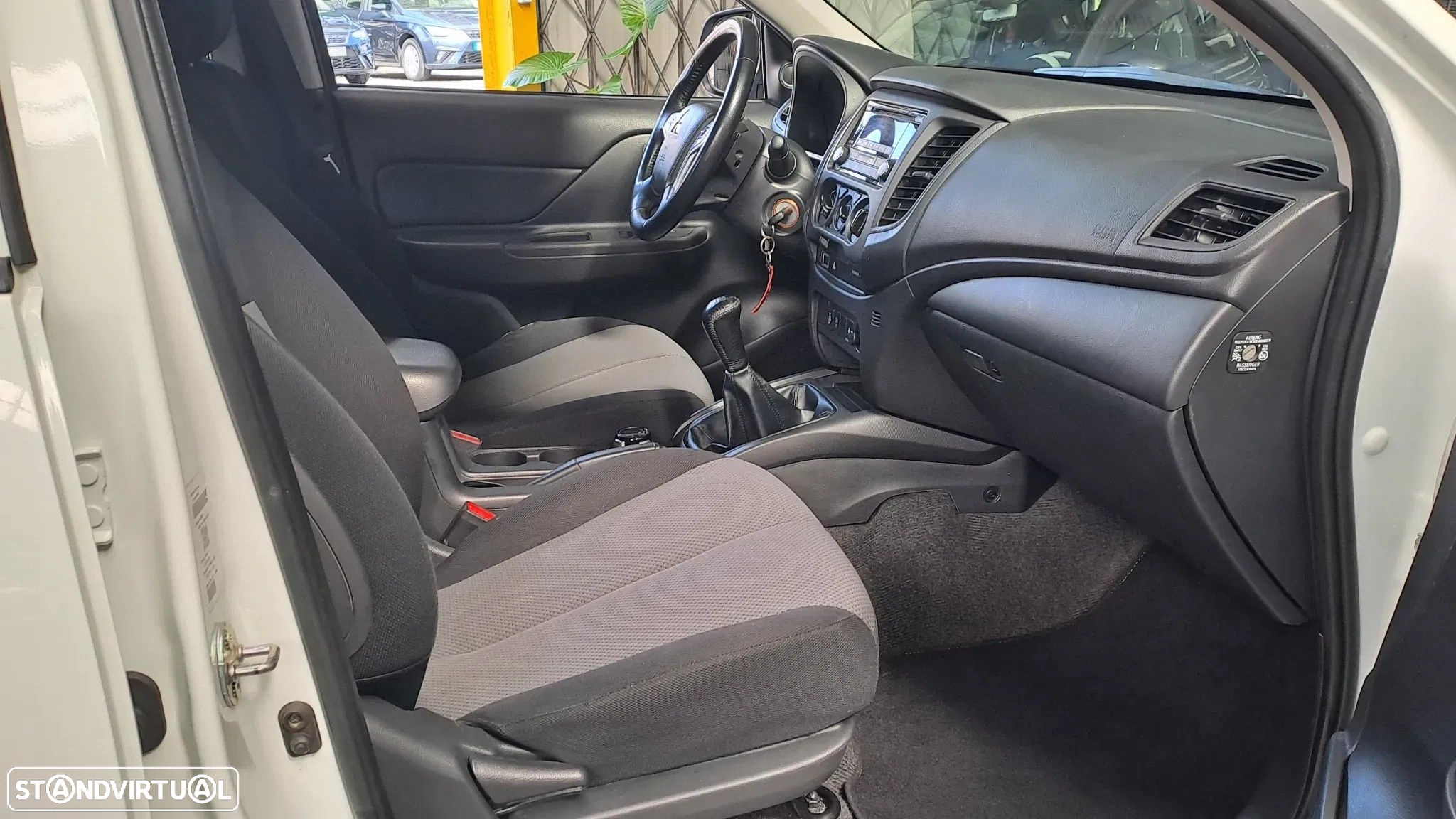 Mitsubishi L200 2.3 DI-D Space Cab Invite 4WD - 22