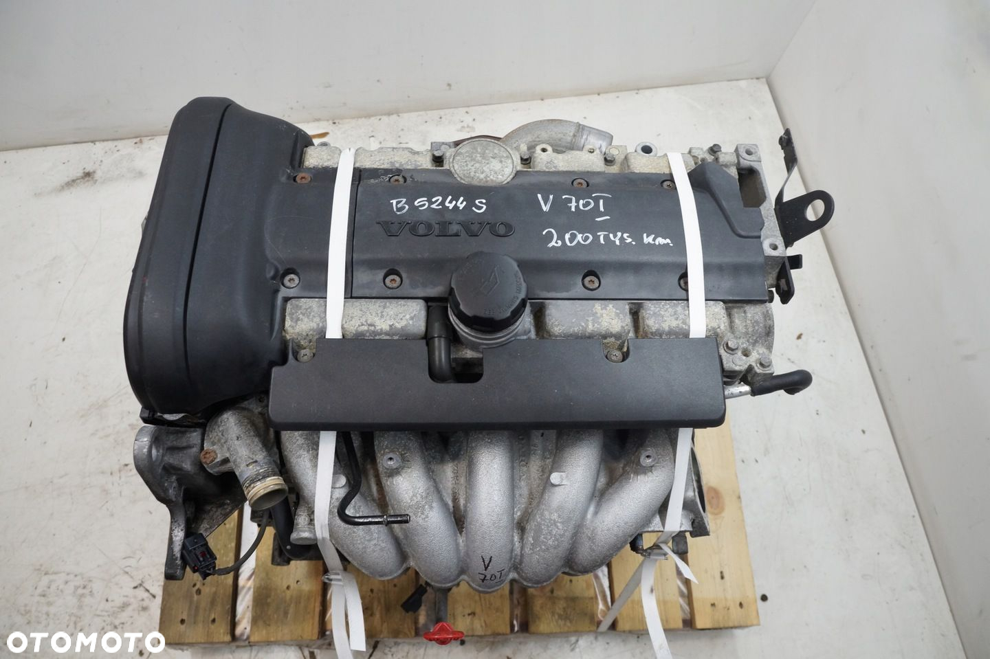 VOLVO V70 I S70 S80 V70 II S60 SILNIK B5244S KOMPLETNY 200TYŚ 2.4 BENZYNA - 4