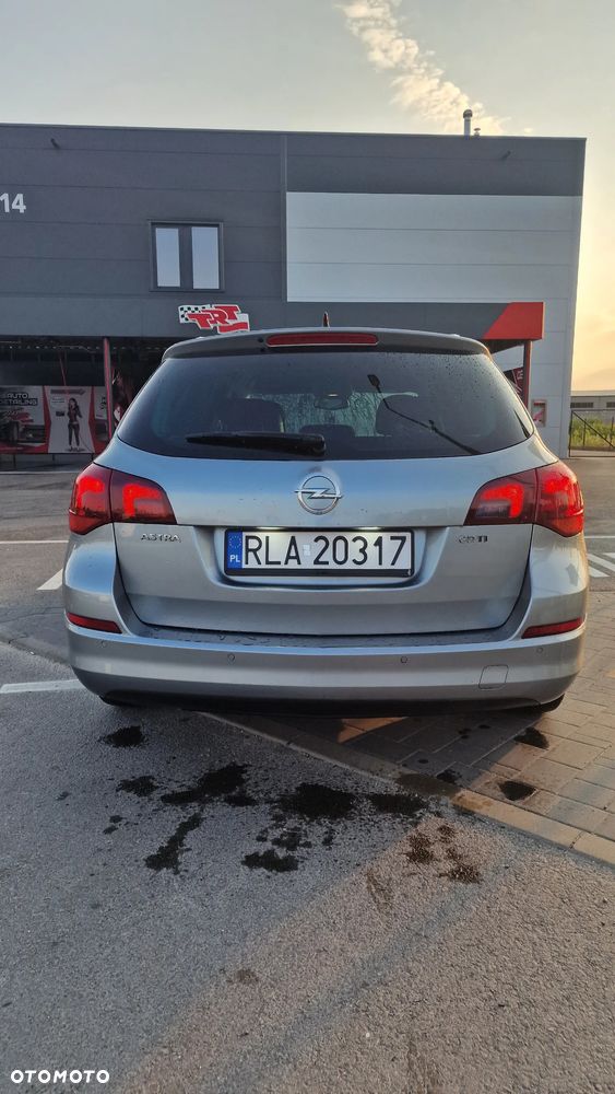 Opel Astra 1.7 CDTI - 4