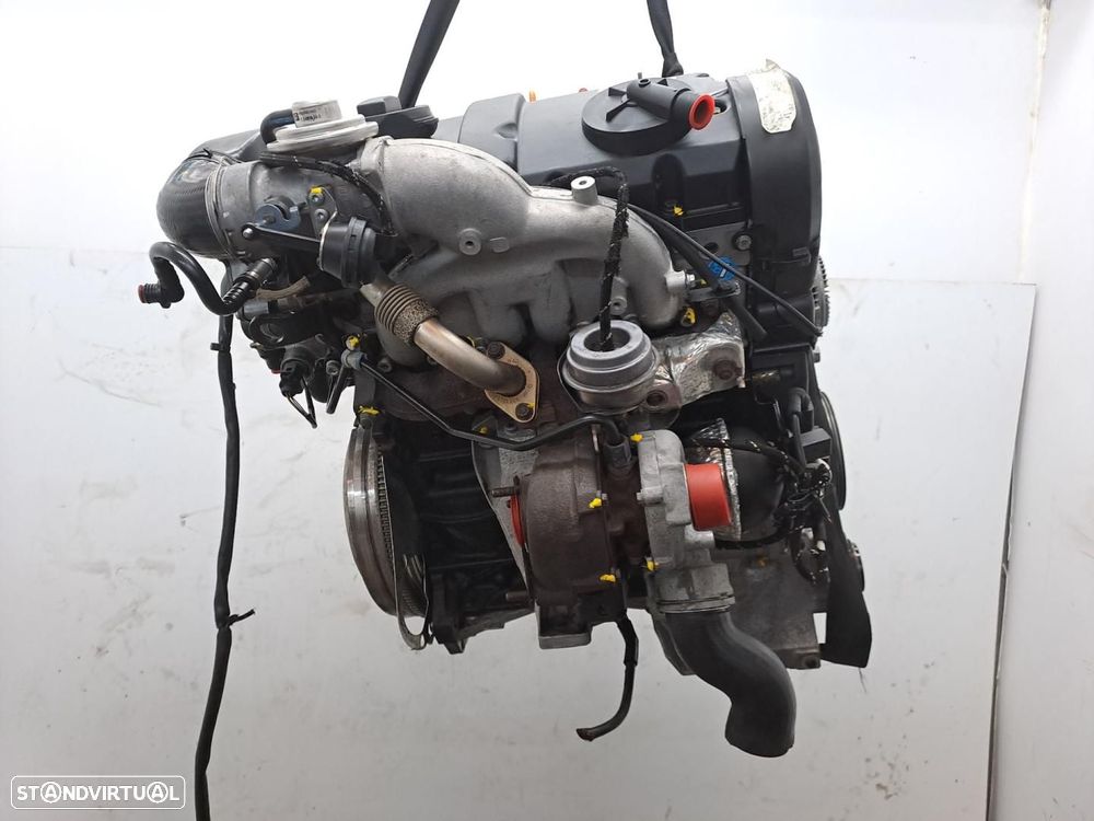 MOTOR  AUDI A4 1.9 TDI AWX - 2