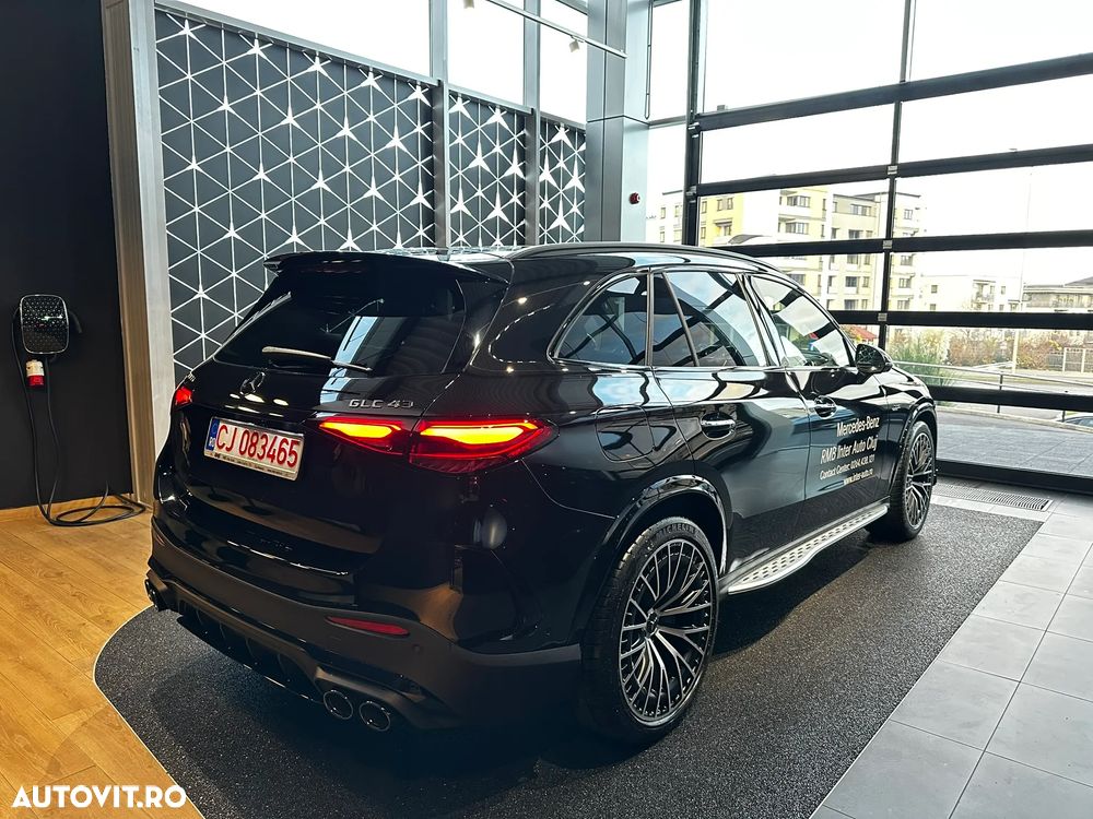 Mercedes-Benz GLC - 4