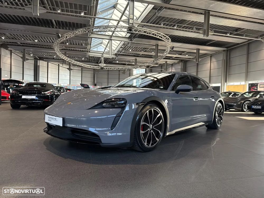 Porsche Taycan Cross Turismo 4S - 4