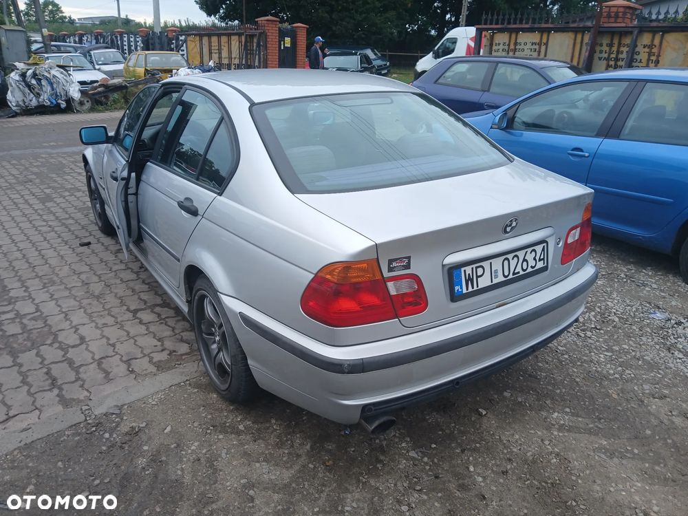 bmw e46 sedan 354/7 maska zderzak lampa grill błotnik drzwi zbiornik paliwa szyba lusterko - 3