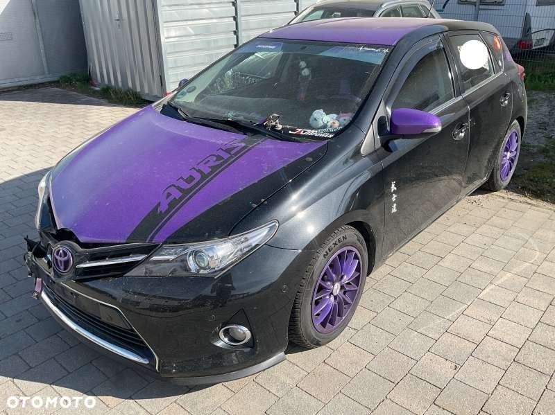 Toyota Auris 1.6 Valvematic Multidrive S Edition - 2