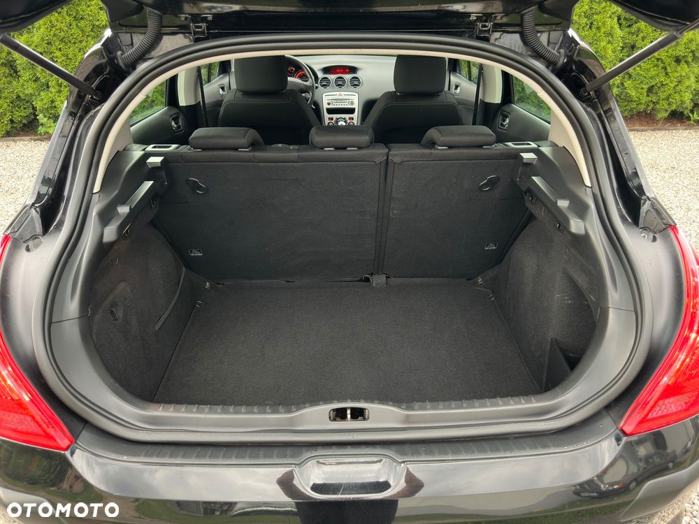 Peugeot 308 - 22