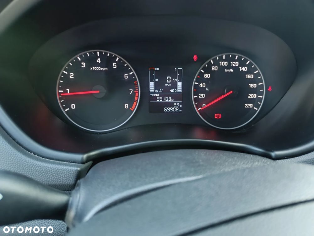 Hyundai i20 - 13