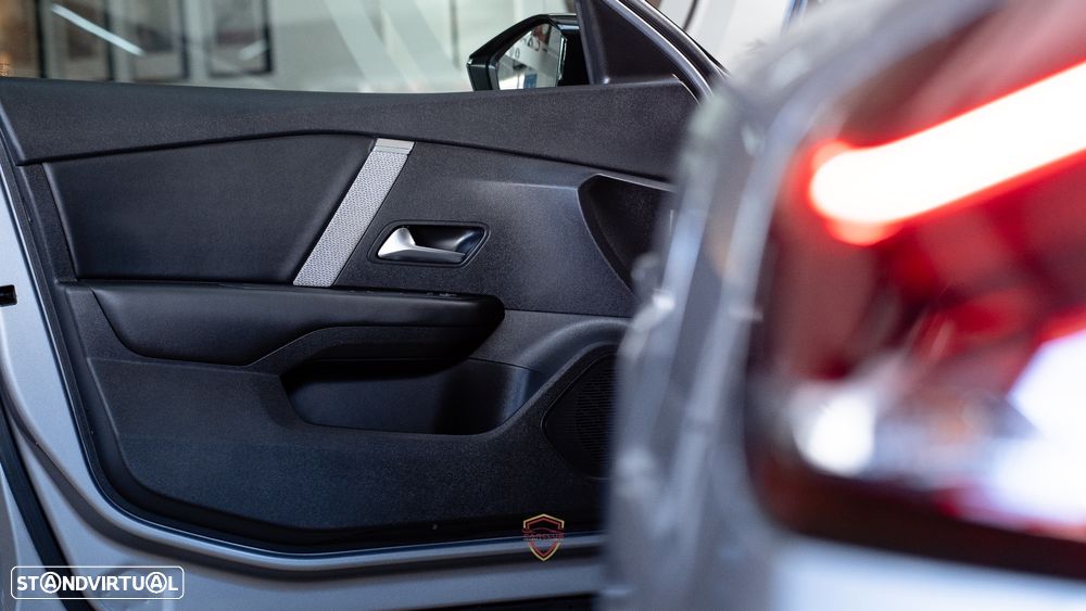 Citroën C4 1.5 BlueHDi Feel EAT8 - 14