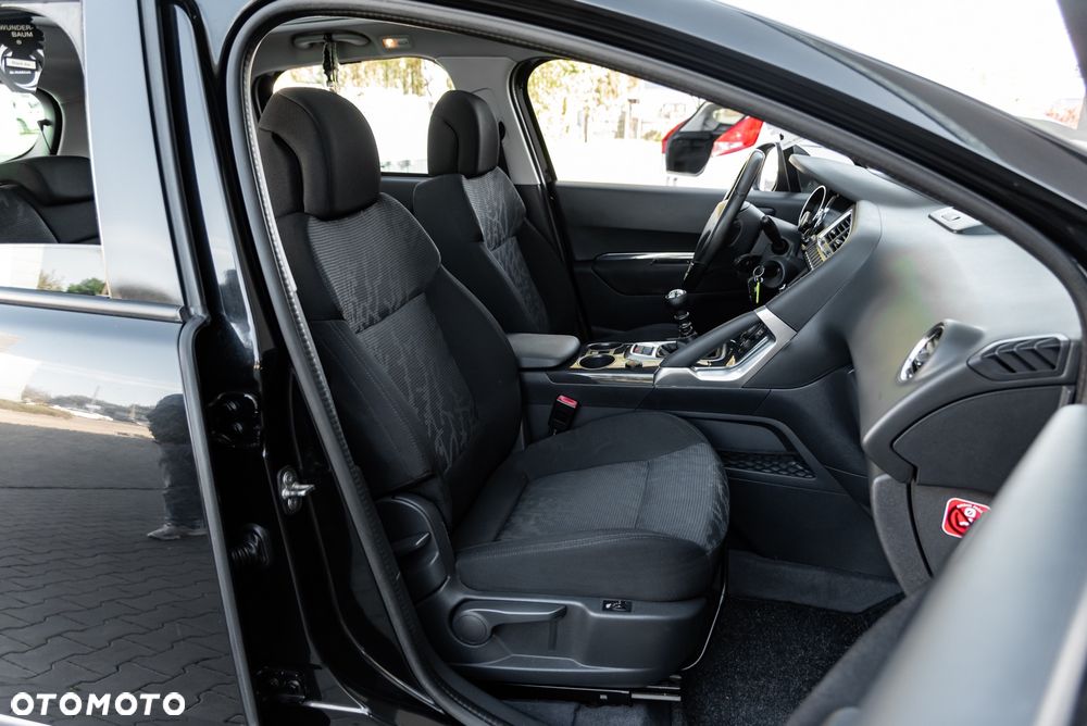 Peugeot 3008 HDi 150 Allure - 23