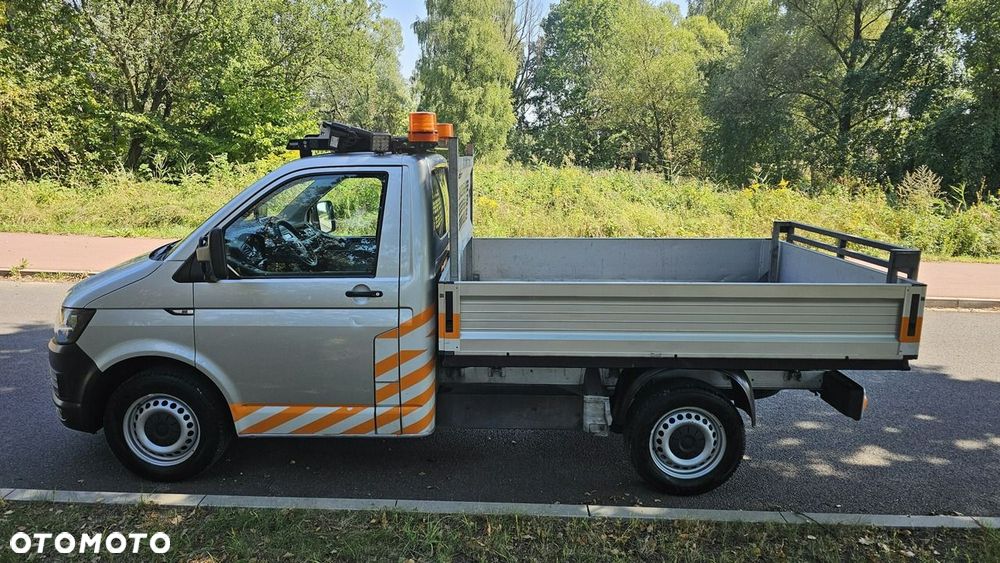 Volkswagen Transporter - 8