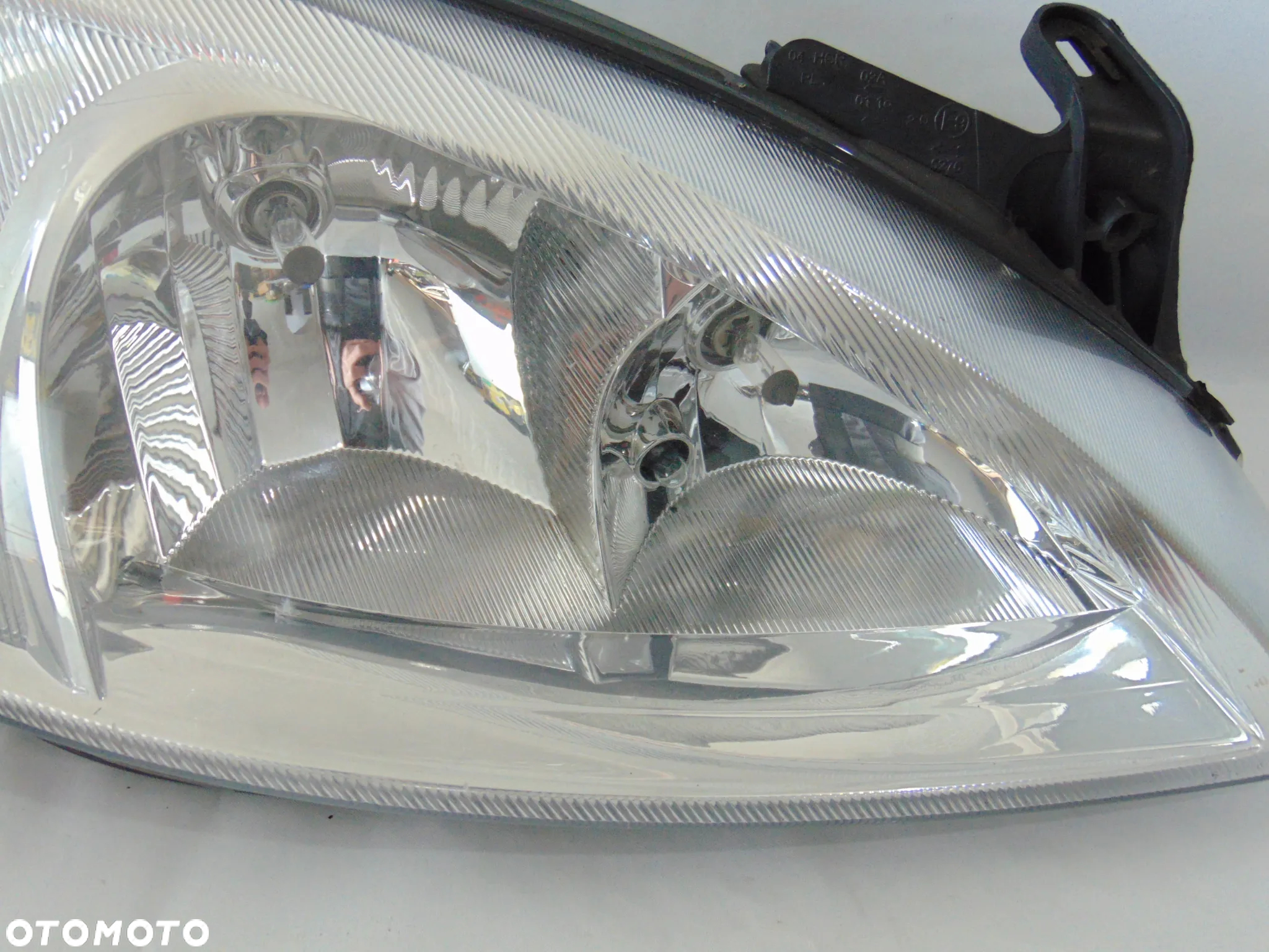 2014 produkcja lampa przednia przód prawa H7+H7 Opel Corsa C 00-03r EUROPA - 2
