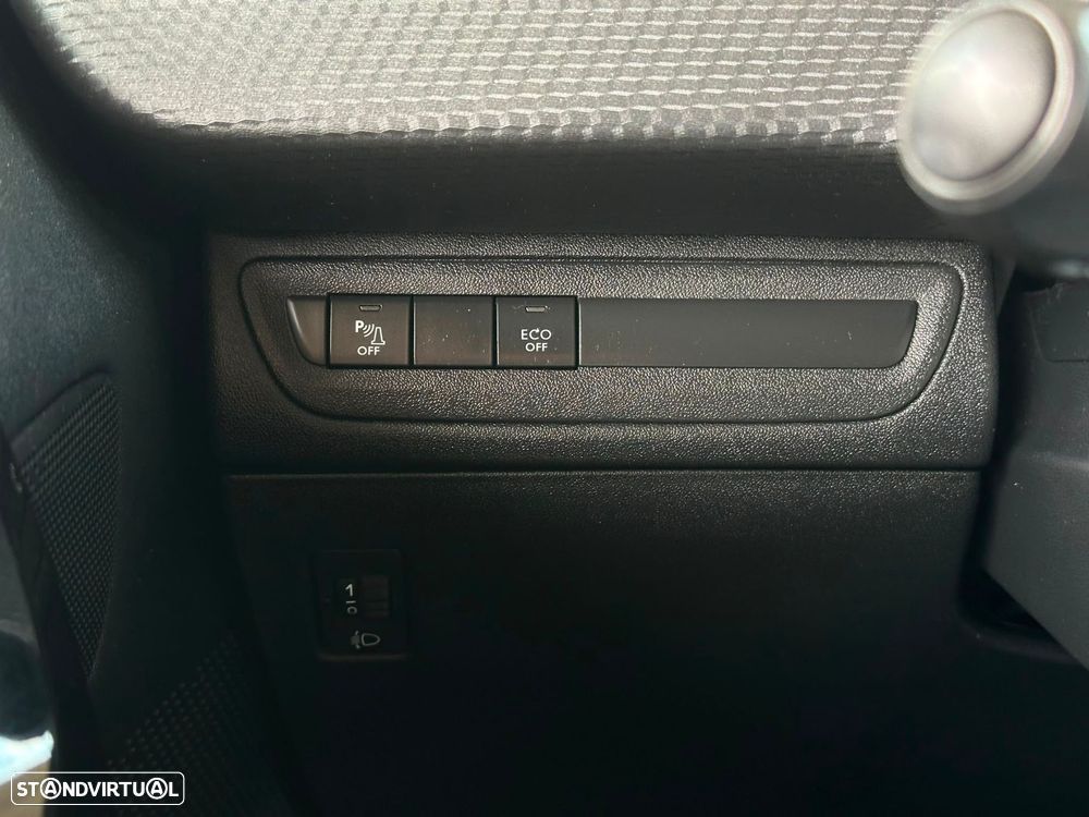 Peugeot 208 1.5 BlueHDi Allure Pack - 15