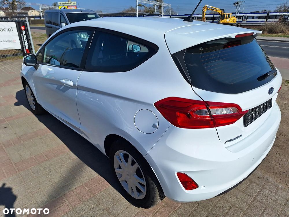 Ford Fiesta - 4