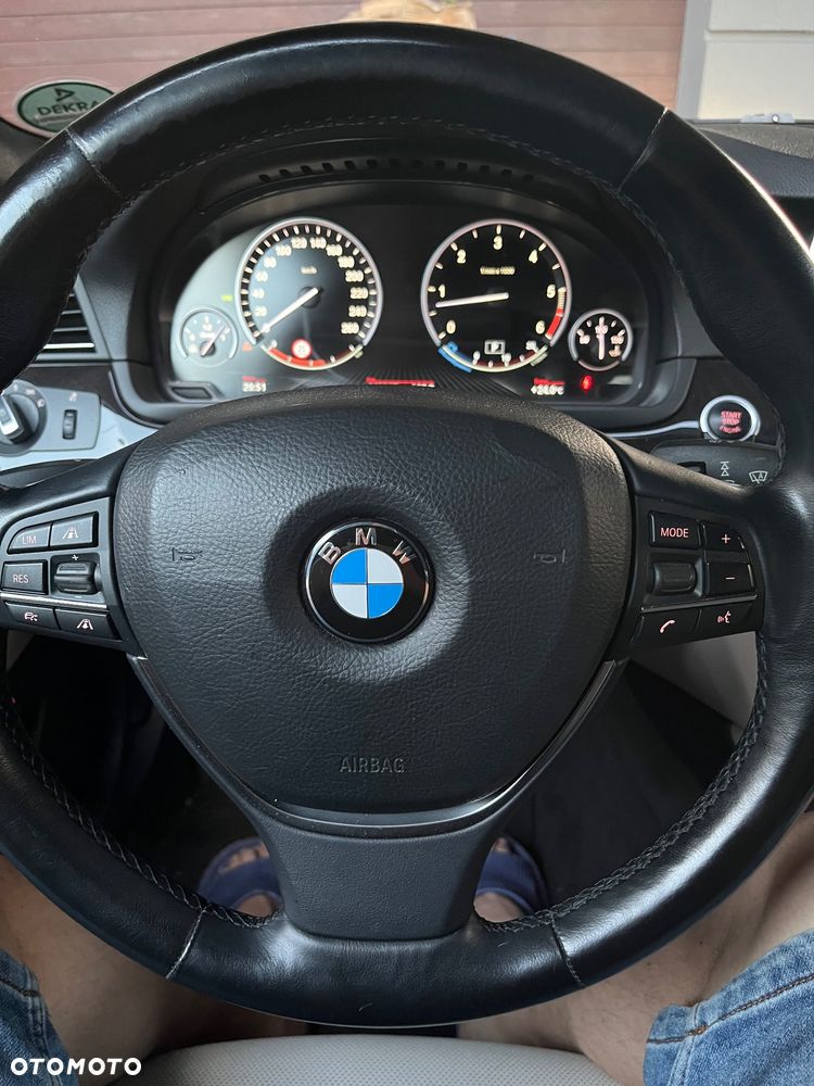 BMW Seria 5 535d xDrive Luxury Line - 16