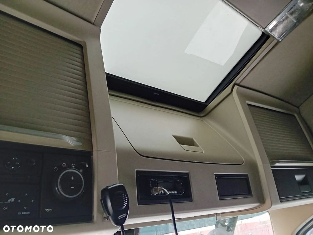 Volvo FH 6x2 MEGA 500 KM LOW DECK - 9