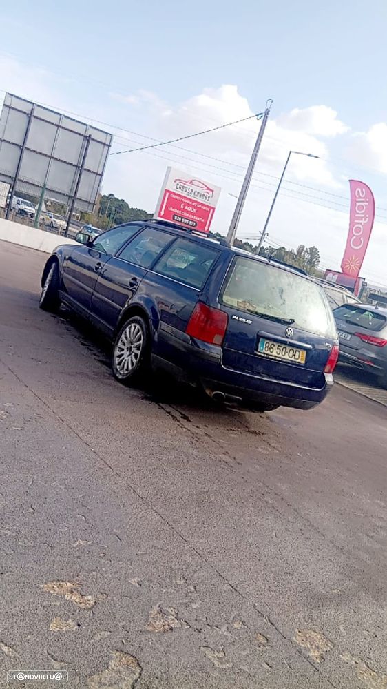 VW Passat Variant 1.9 TDi Confortline - 4