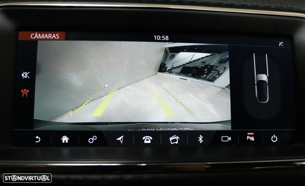 Land Rover Range Rover Evoque 2.0 D150 R-Dynamic - 32