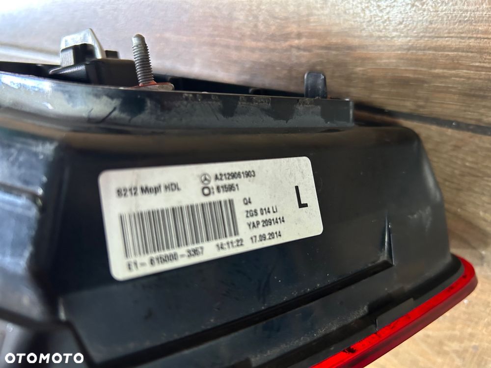 LAMPA LEWY TYŁ MERCEDES W212 LIFT KOMBI A2129061903 ORG - 2