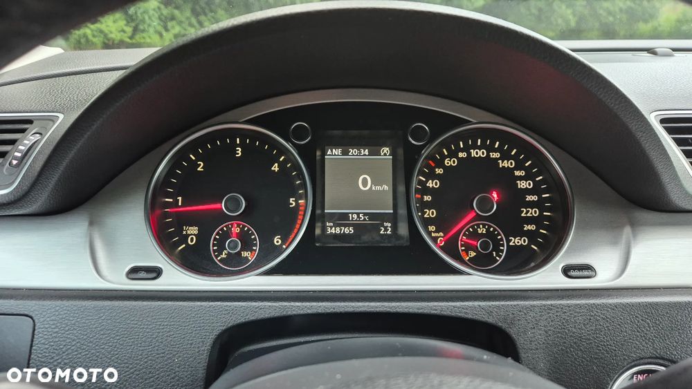 Volkswagen Passat 2.0 TDI Highline DSG - 20