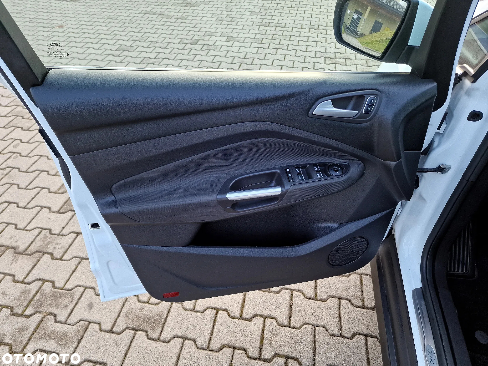 Ford Grand C-MAX 2.0 TDCi Start-Stopp-System Titanium - 16