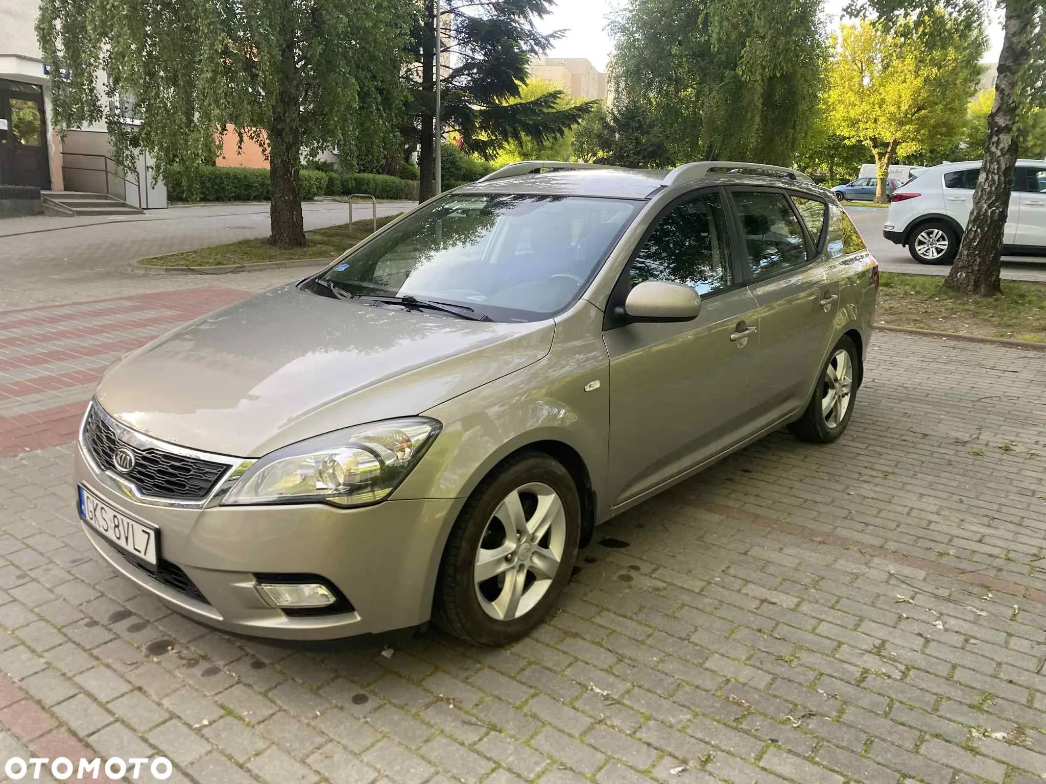 Kia Ceed Cee'd 1.6 Comfort - 1