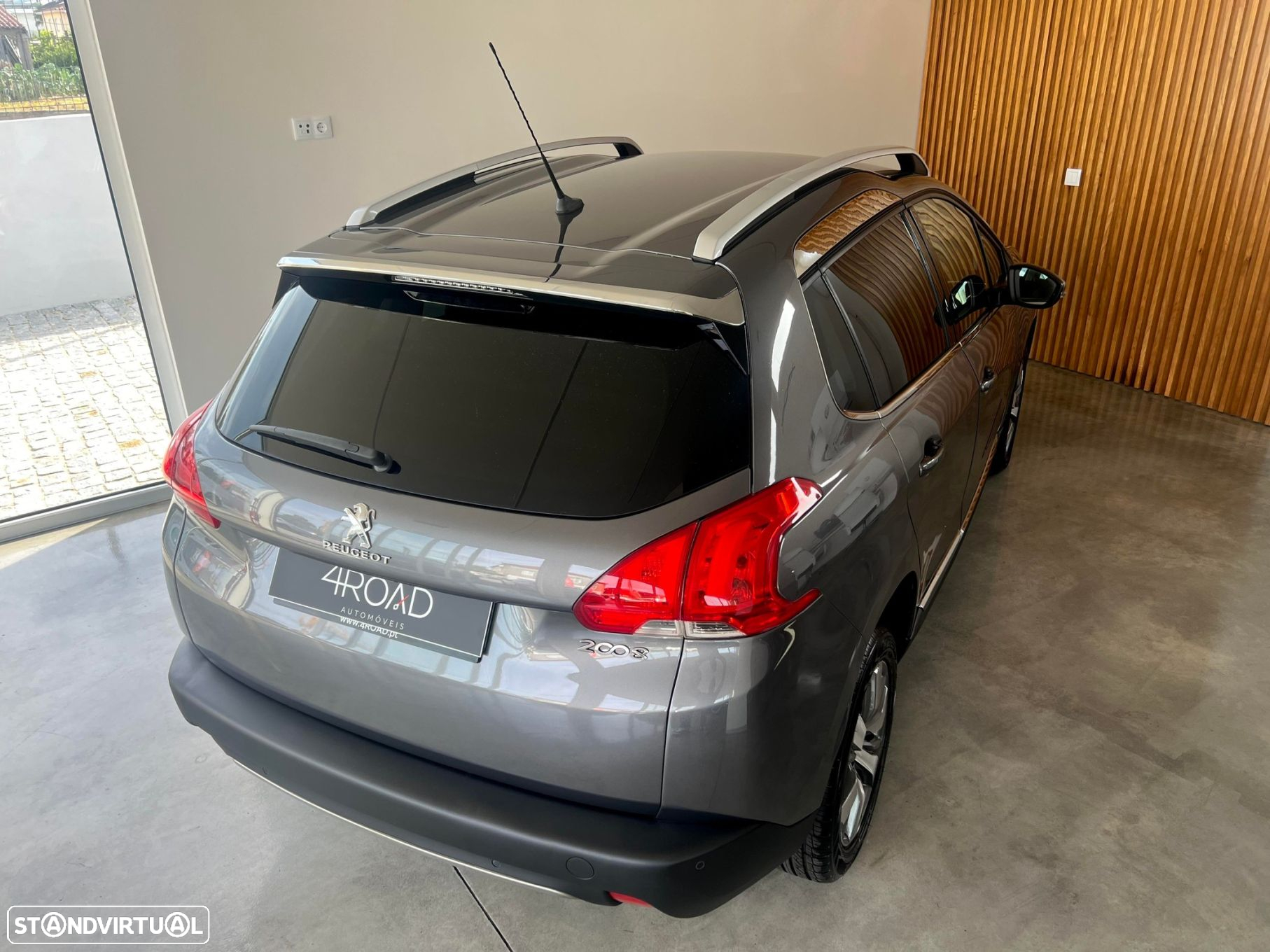 Peugeot 2008 1.6 e-HDi Allure 2-Tronic - 15