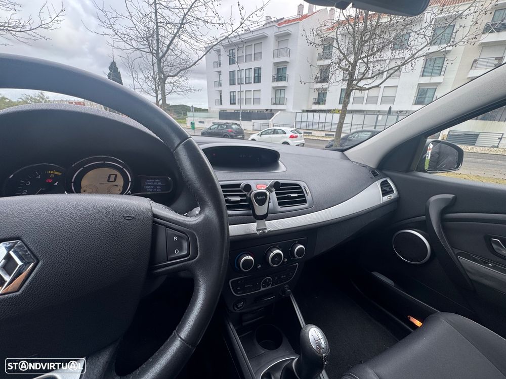 Renault Mégane 1.5 dCi Confort - 5