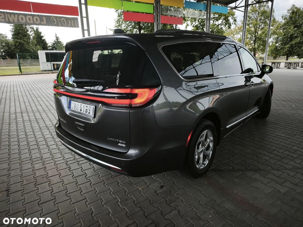Chrysler Pacifica - 7