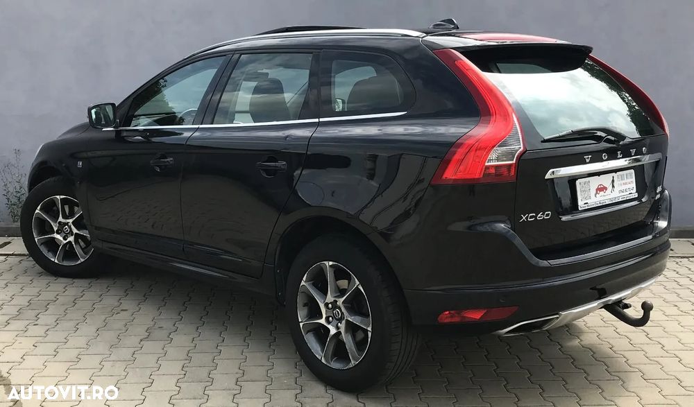 Volvo XC 60 D5 AWD Aut. Ocean Race - 4