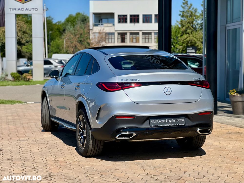 Mercedes-Benz GLC Coupe 300 e 4MATIC - 3