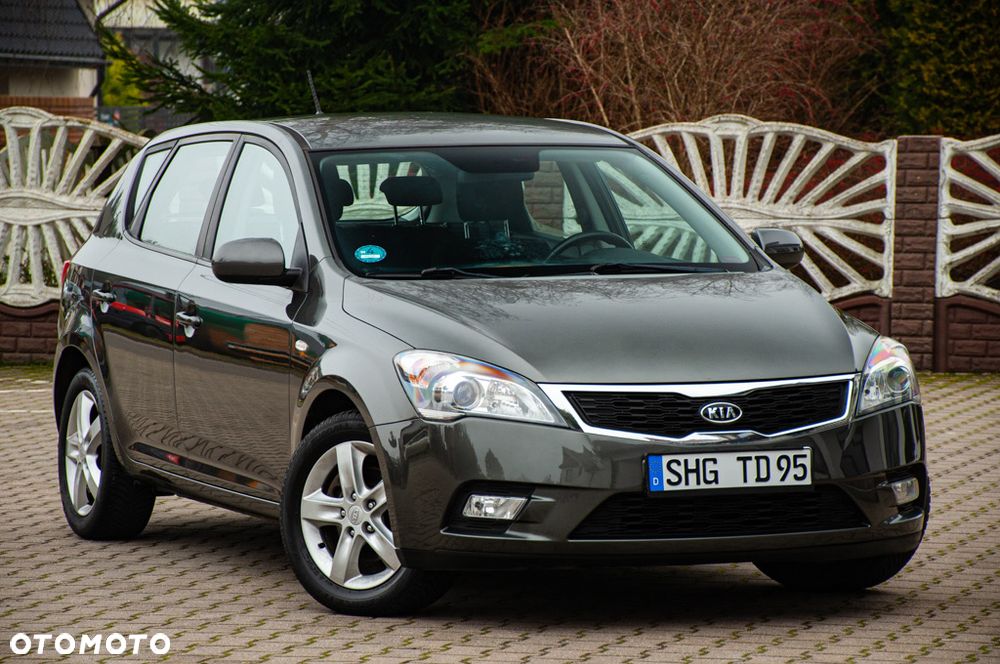 Kia Ceed 1.6 CVVT LX - 11