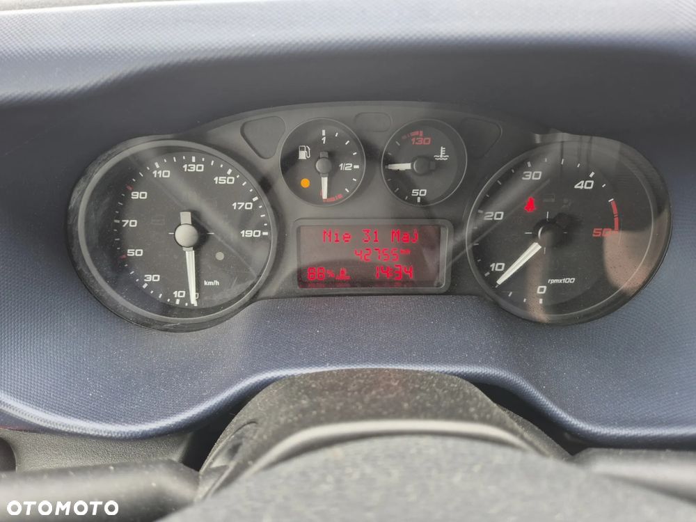 Iveco IVECO 50C18 3.0 180KM/ Blaszak/ - 24