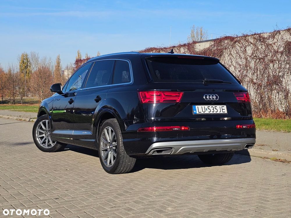 Audi Q7 45 TDI Quattro Tiptronic - 16