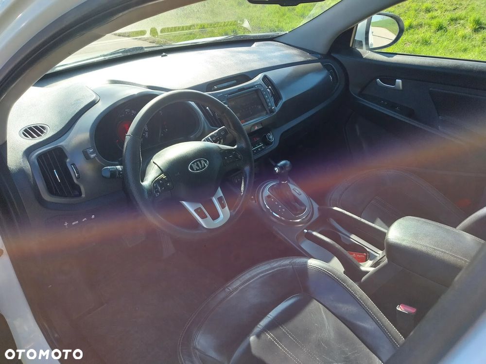 Kia Sportage 2.0 CRDI XL - 9