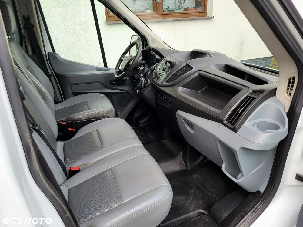 Ford Transit - 9
