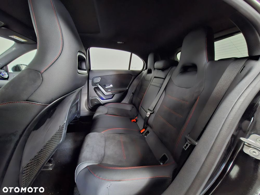 Mercedes-Benz Klasa A 200 d AMG Line 8G-DCT - 9