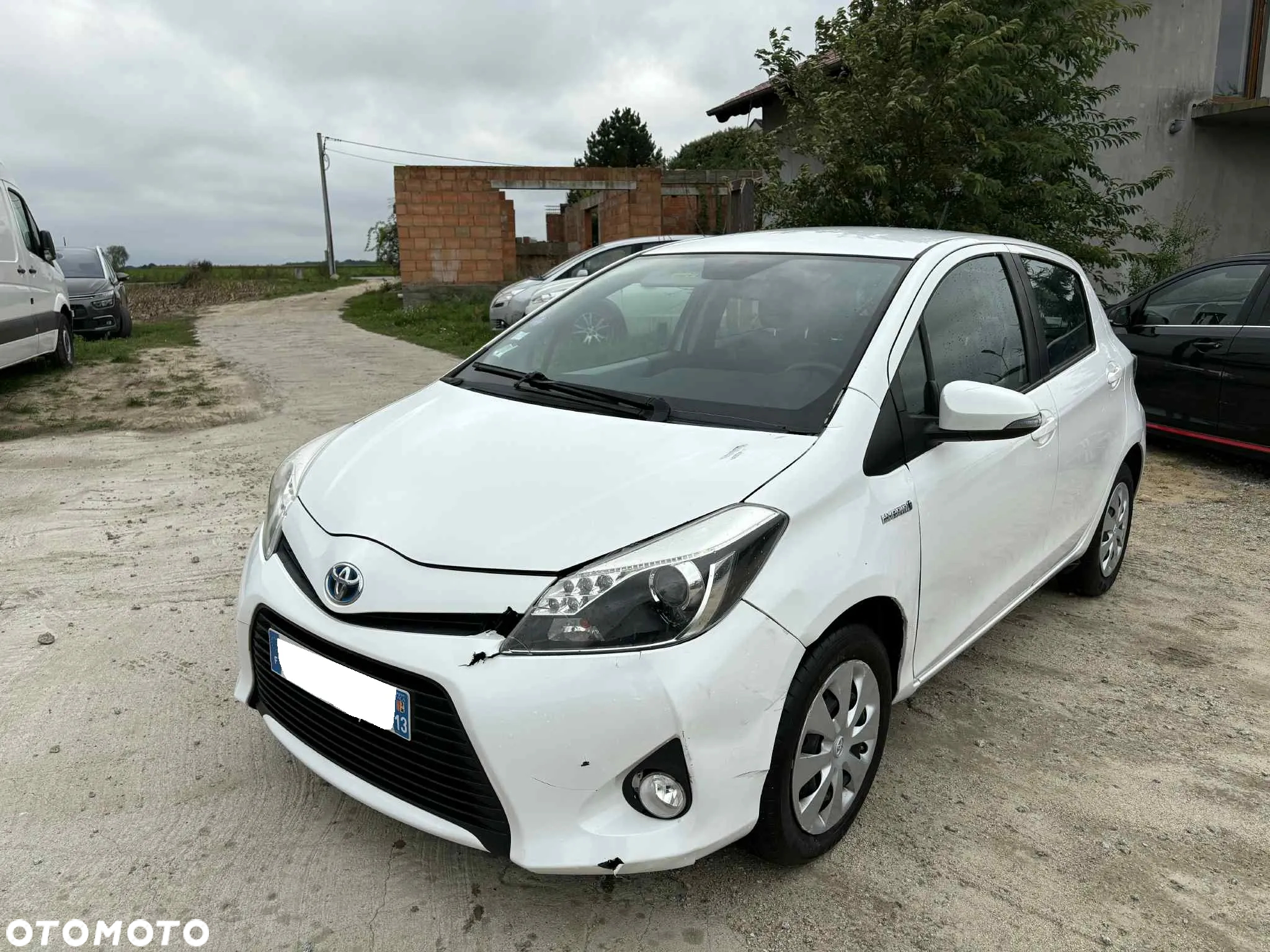 Toyota Yaris Hybrid 1.5 VVT-i - 8