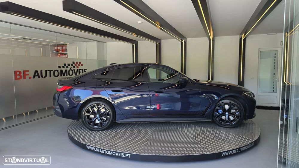 BMW i4 eDrive35 Pack Desportivo M Pro - 9