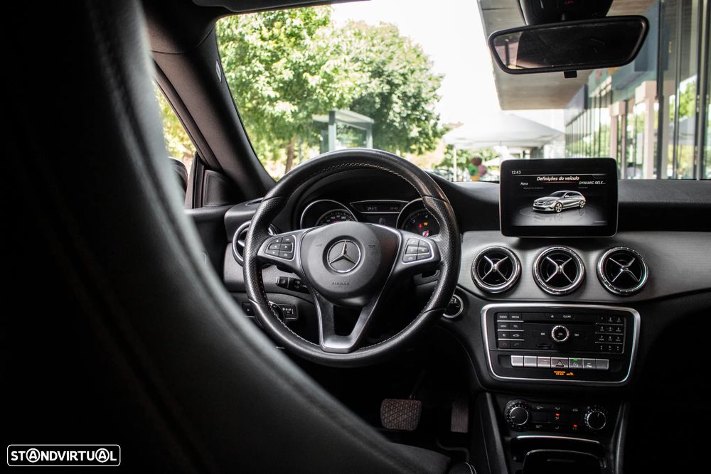 Mercedes-Benz CLA 180 d Shooting Brake Aut. - 33